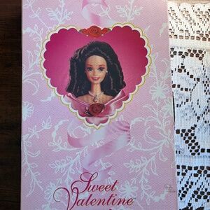 Sweet Valentine Barbie 🤍